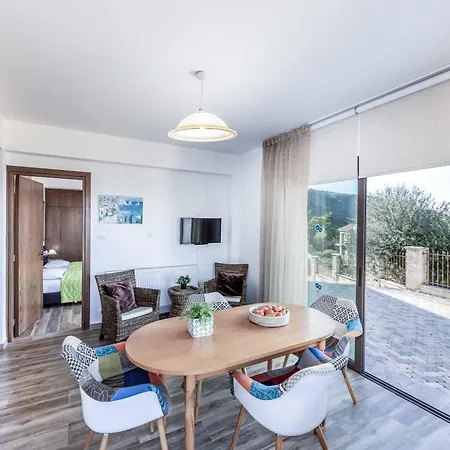 Villa Pomos View Pachyammos